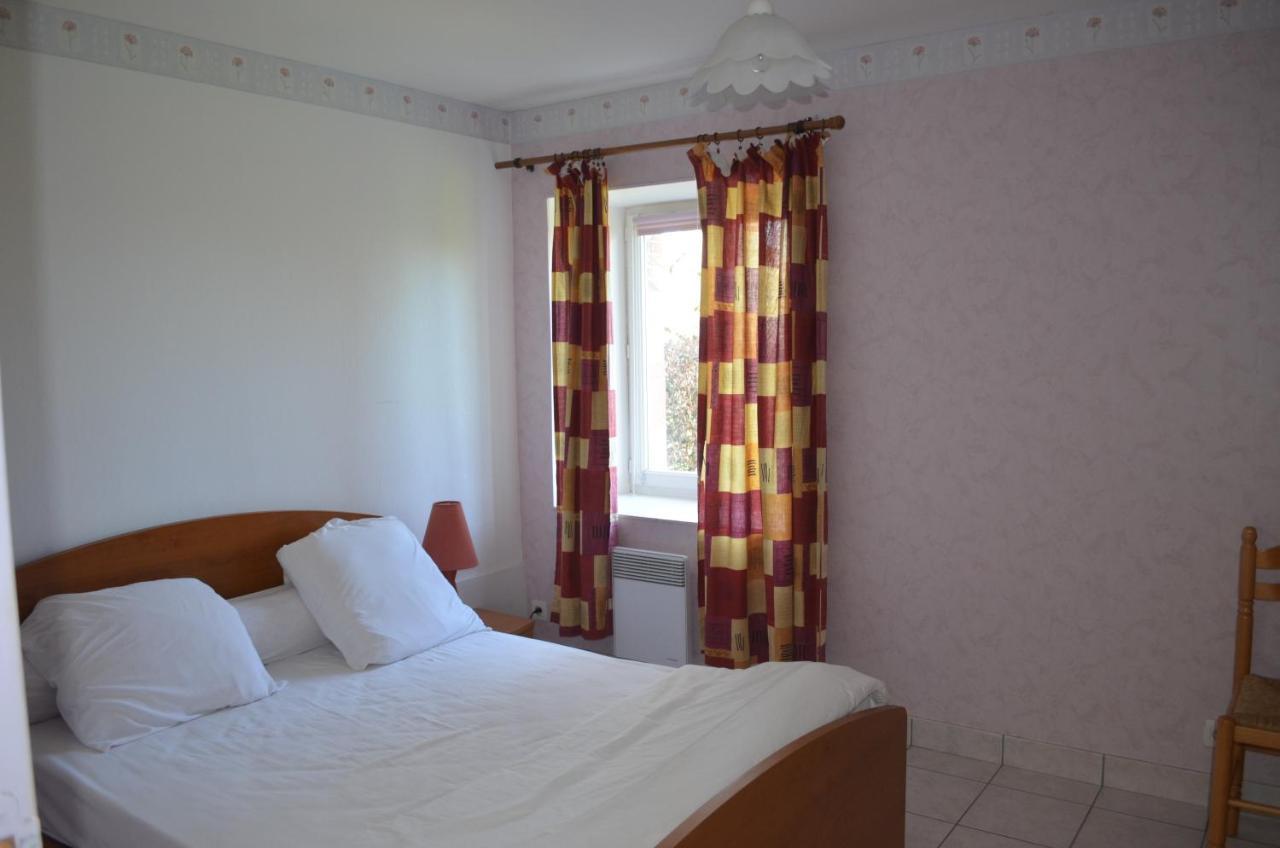 Bed and Breakfast Logis De Chezelles Sidiailles Exterior foto