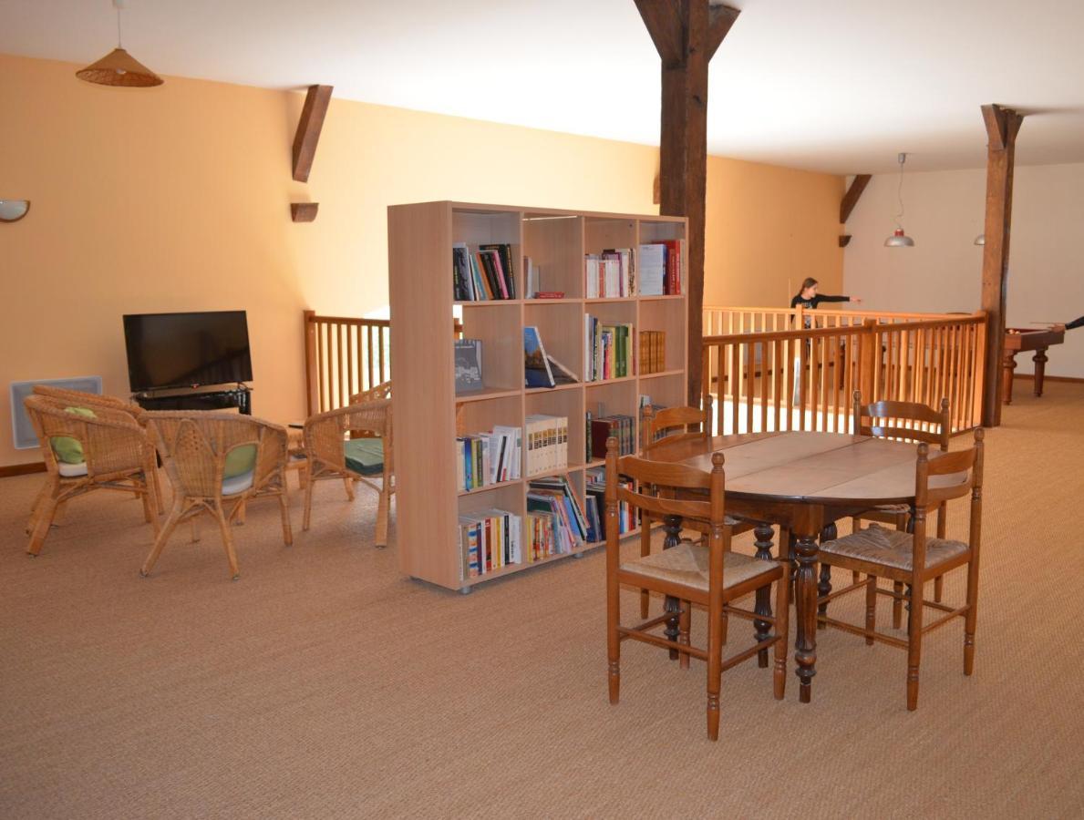 Bed and Breakfast Logis De Chezelles Sidiailles Exterior foto
